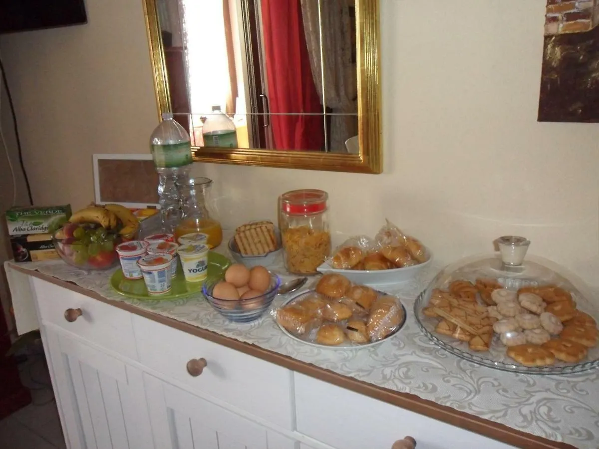 أولبيا B&B A Casa Di Monica فندق مبيت وإفطار